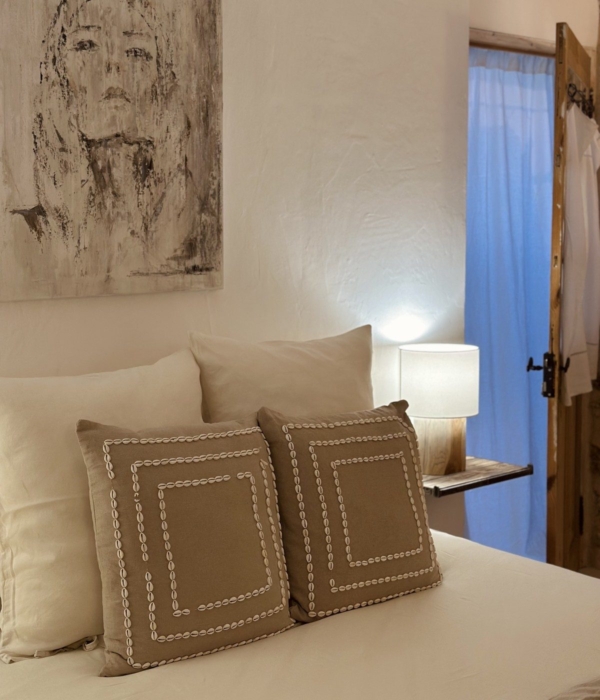 Chambre Mon Amour, Domaine La Parpaille, bed and breakfast in the Luberon