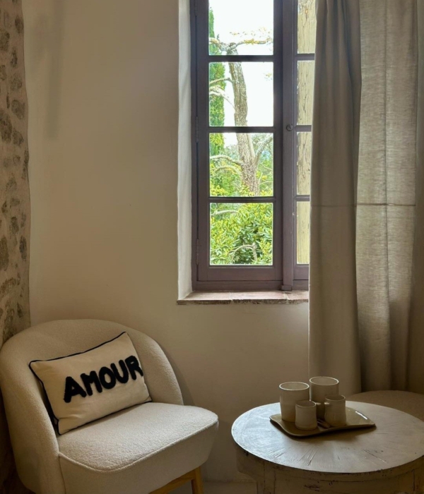 Chambre Mon Amour, Domaine La Parpaille, bed and breakfast in the Luberon