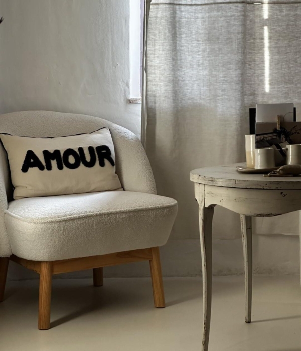 Chambre Mon Amour, Domaine La Parpaille, bed and breakfast in the Luberon