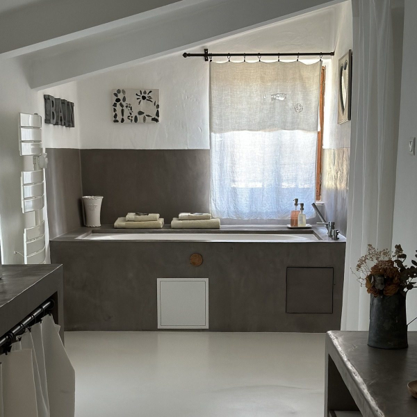Chambre Mon Amour, Domaine La Parpaille, bed and breakfast in the Luberon