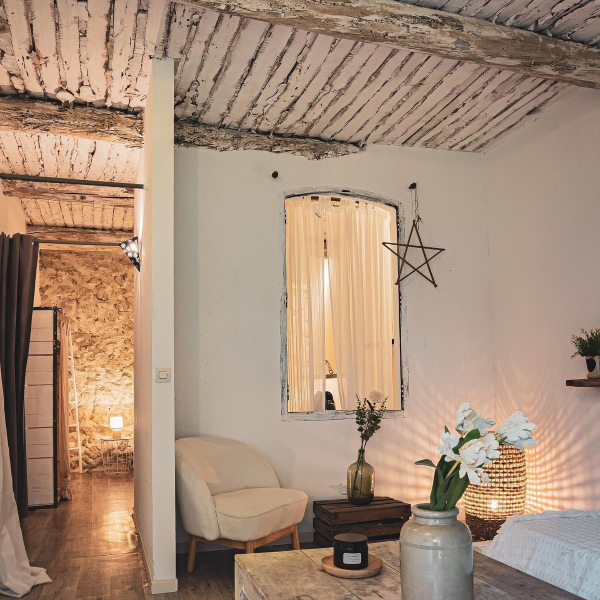 Starlight Suite, Domaine La Parpaille, Bed & Breakfast im Luberon